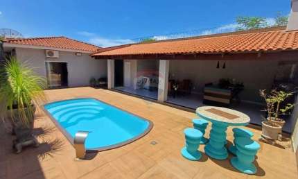 Casa a venda - Preço de ocasião  - Ótima localização no  Bairro Jardim Pinheiros Próximo ao Hot Planet