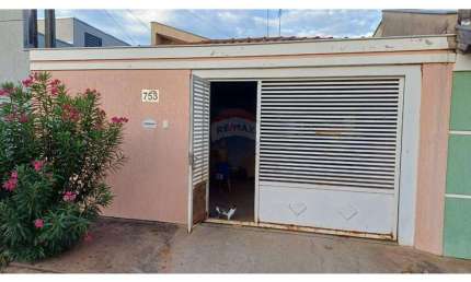 Casa a venda - Preço de ocasião  - Ótima localização no  Bairro Nobre Ville