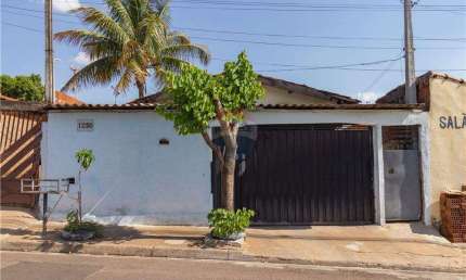 Vende-se Casa comercial próximo ao Sup Rondon do HIlda Mandarino