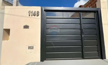 Casa com 2 quartos à venda na ÁUrea De Oliveira Dos Santos, 1148, Água Branca I, Araçatuba
