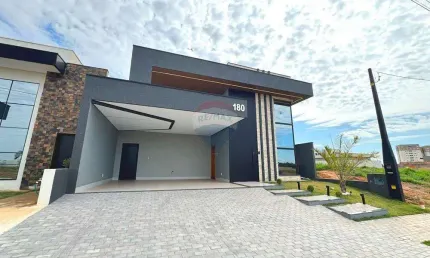 Casa com 3 suítes 1 master à venda, res. quinta do ipê
