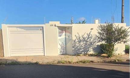 Casa com 2 quartos para alugar no Concórdia II, Araçatuba 