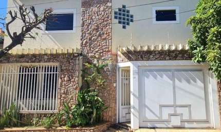 Alugue Casa de Luxo em Araçatuba, Jardim Nova Yorque