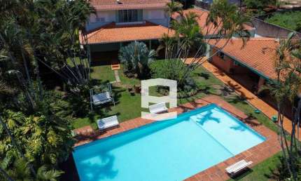 Casa com 5 dormitórios à venda, 780 m² por R$ 3.300.000,00 - Vila Vera Cruz - Apucarana/PR