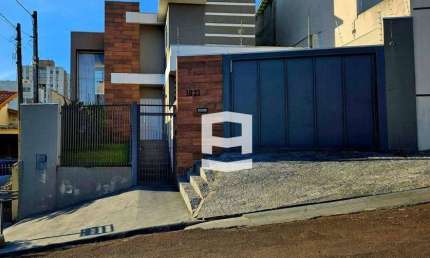 Casa com 3 dormitórios à venda, 199 m² por R$ 980.000,00 - Centro - Apucarana/PR