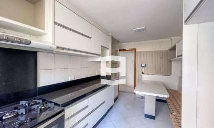 Apartamento com 3 dormitórios à venda, 99 m² por R$ 550.000,00 - Centro - Apucarana/PR
