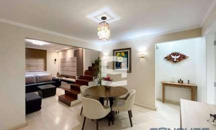 Casa com 4 dormitórios à venda, 270 m² por R$ 595.000,00 - Núcleo Habitacional Osmar G Freire - Apucarana/PR
