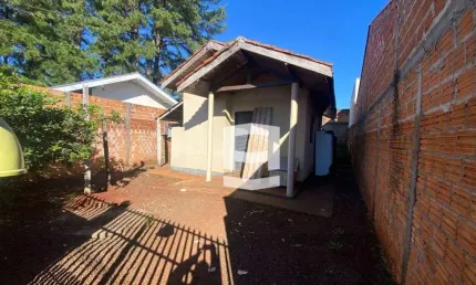 Casa com 2 dormitórios à venda, 32 m² por R$ 85.000,00 - Jardim Aeroporto - Apucarana/PR