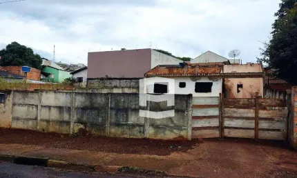 Terreno à venda, 208 m² por R$ 75.000,00 - Jardim Tarobá - Apucarana/PR
