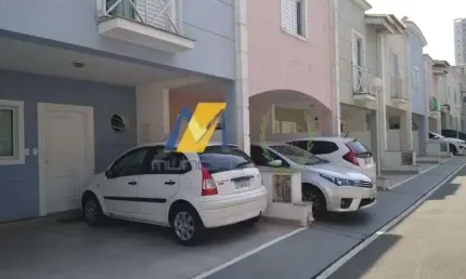 Casa com 3 quartos à venda na Rua Paraguaçu, Vila Scarpelli, Santo André
