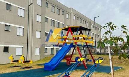 Apartamento de 2 dormitórios no 3º andar com 43m² e 1 vaga de garagem