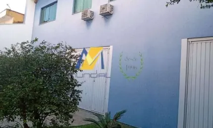 Este prédio comercial é tudo o que você precisa para sua empresa!