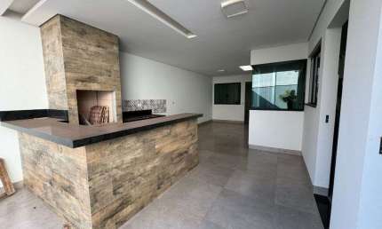 Casa com 3 quartos à venda na Rua Maranhão, 248, Jardim Alvorada, Maringá