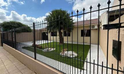 Casa com 3 quartos à venda na Rua Lázaro Benedito Carnielli, 36, Jardim Canadá, Maringá