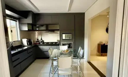 Casa com 3 quartos à venda na Rua Lázaro Benedito Carnielli, 36, Jardim Canadá, Maringá
