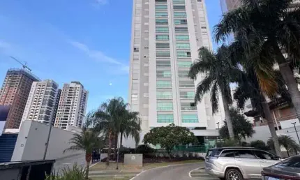 Apartamento com 3 quartos à venda na Avenida Guedner, 683, Zona 08, Maringá