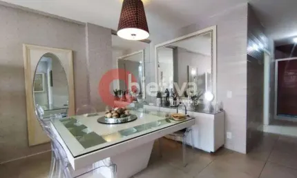 Cobertura com 3 dormitórios à venda, 230 m²  - Passagem - Cabo Frio/RJ