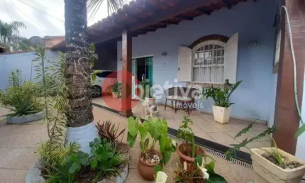 Casa com 2 dormitórios à venda, 300,00 m² - Jardim Olinda - Cabo Frio/RJ