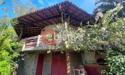 Casa com 3 dormitórios à venda, 60 m² por R$ 350.000,00 - Praia do Siqueira - Cabo Frio/RJ