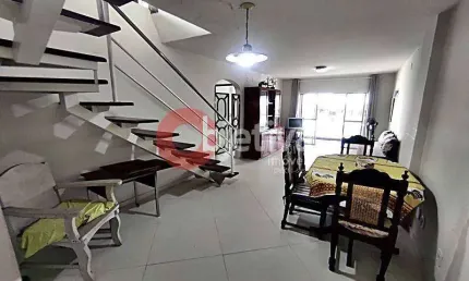 Cobertura com 3 quartos à  venda na Passagem em Cabo Frio