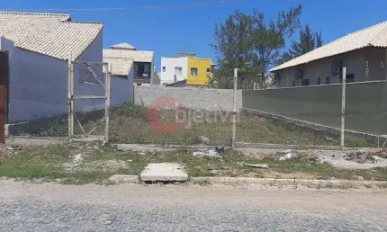 Terreno à venda com 392 m² no bairro do foguete em cabo frio.