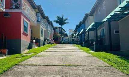 Casa duplex mobiliada à venda de 4 quartos no bairro Rasa em Búzios.