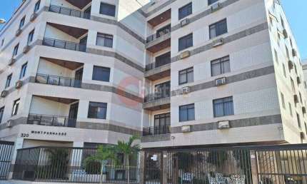 Cobertura duplex toda mobiliada a 1 quadra da Praia do Forte em Cabo Frio.