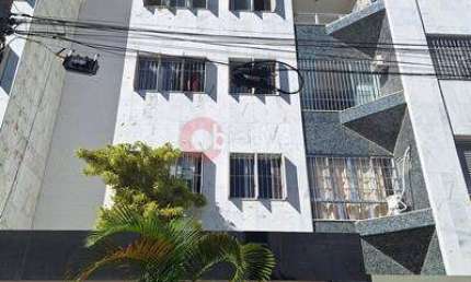 Cobertura a venda de 4 quartos toda mobiliada no centro de Cabo Frio