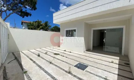 Casa linear independente, 2 quartos, 110m², Vila do Peró - Cabo Frio