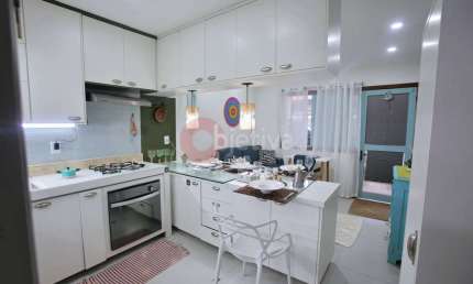 Casa térrea em condomínio, a 100 metros da Praia Peró - Cabo Frio