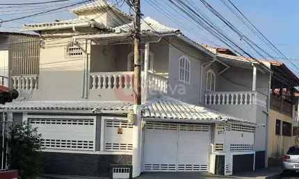 Casa duplex independente, 3 quartos, Ville Blanche - Cabo Frio