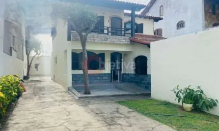 Casa Independente a venda de 4 quartos - Jardim Excelsior - Cabo Frio