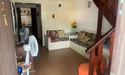 Casa individual a venda, com 4 quartos, Peró - Cabo Frio