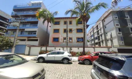 Apartamento de 3 quartos à 300 metros da Praia - Algodoal - Cabo Frio - RJ