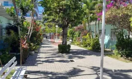 Casa térrea em condomínio, 2 quartos, Braga - Cabo Frio