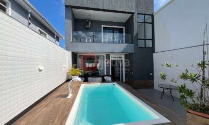 Casa duplex independente, 3 quartos, Novo Portinho - Cabo Frio