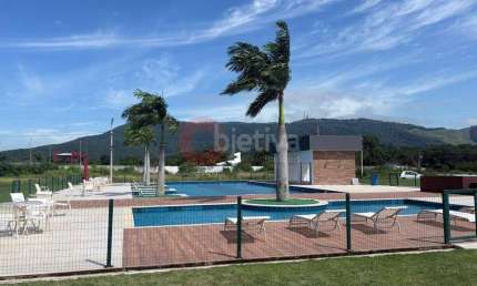 Terreno plano à venda,  450m², Praia Linda - São Pedro da Aldeia
