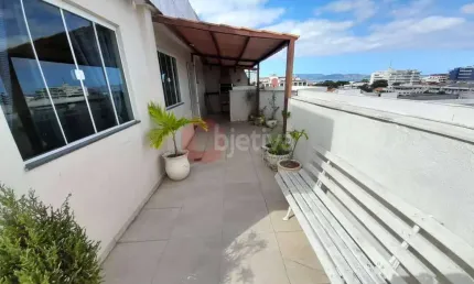 Cobertura tríplex , 5 quartos, 220m², vista mar, braga - cabo frio