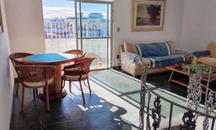 Cobertura, 5 quartos, 204m², a 50 metros da praia, Algodoal - Cabo Frio