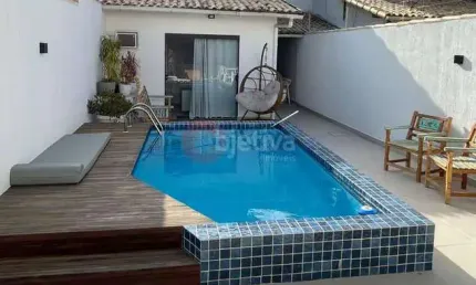 Casa duplex independente, 3 suítes, Palmeiras - Cabo Frio