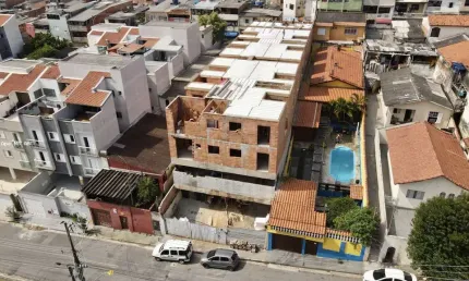 Apartamento 2 quartos | Vaga Coberta | Próx. Corredor ABD