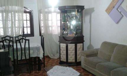 Casa com 3 quartos à venda na Rua das Bromeliáceas, 48, Parque das Árvores, São Paulo, 150 m2 por R$ 900.000