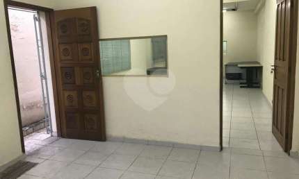 Casa com 3 quartos para alugar na Rua Bertioga, 172, Chácara Inglesa, São Paulo, 270 m2 por R$ 5.500