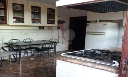 Casa com 3 quartos à venda na Rua Alto do Bonfim, 640, Conjunto Residencial Jardim Canaã, São Paulo, 220 m2 por R$ 1.060.000