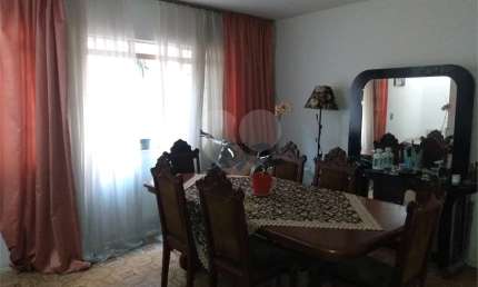 Casa com 3 quartos à venda na Rua Baquirivu, 346, Cidade Ademar, São Paulo, 180 m2 por R$ 795.000