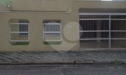 Casa com 3 quartos à venda na Rua Danúbio Azul, 573, Jardim Guanca, São Paulo, 200 m2 por R$ 920.000