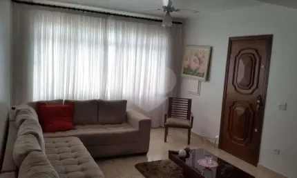 Casa com 3 quartos à venda na Travessa Edgar Varese, 12, Jardim Francisco Mendes, São Paulo, 200 m2 por R$ 585.000