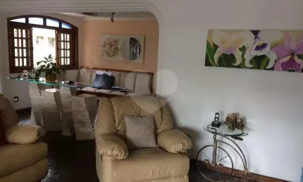 Casa com 3 quartos à venda na Rua Eugênio de Castro, 55, Vila Dionisia, São Paulo, 487 m2 por R$ 1.100.000