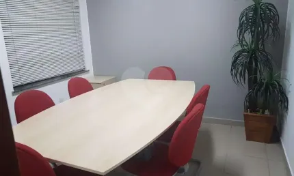 Sala comercial para alugar na Rua Sete de Abril, 252, República, São Paulo, 194 m2 por R$ 5.500