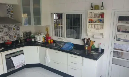 Casa com 4 quartos à venda na Praça Cristo Redentor, 99, Km 18, Osasco, 268 m2 por R$ 1.100.000